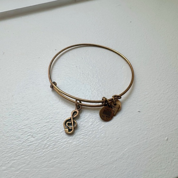 Alex & Ani Treble Clef Bracelet - Picture 1 of 1